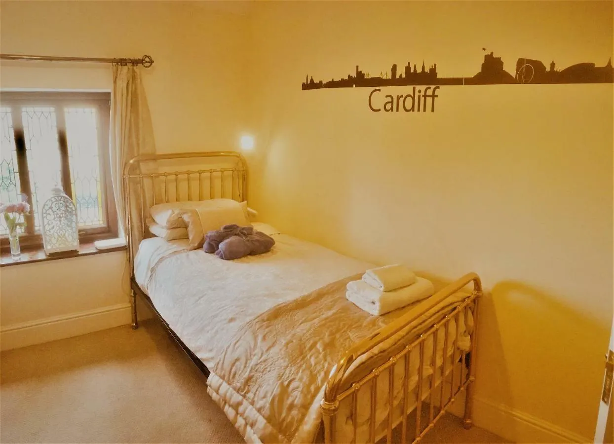 Oda ve Kahvaltı Ty Mynydd Lodge Cardiff