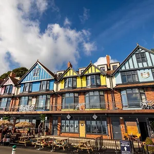 Gasthof Beachcliff &, Cardiff