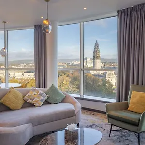 4* فندق هيلتون