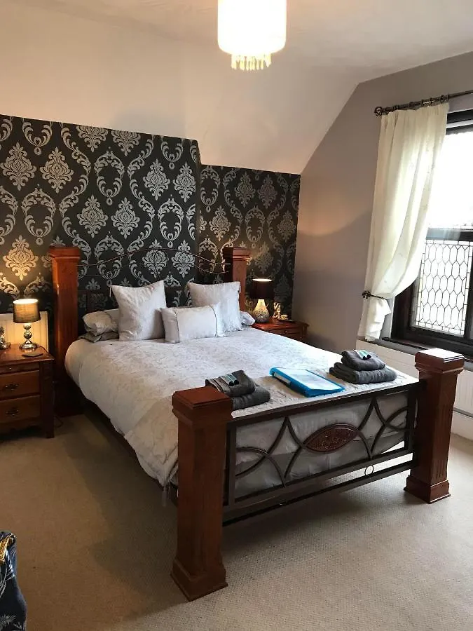 Bed & Breakfast Ty Mynydd Lodge Cardiff