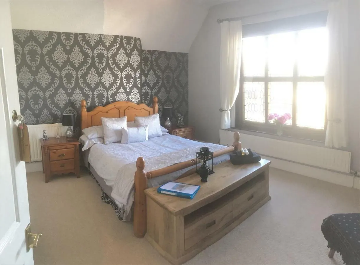 *** Bed & Breakfast Ty Mynydd Lodge Cardiff United Kingdom
